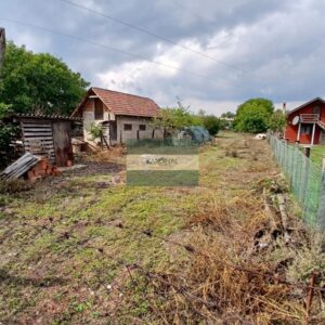 Na prodaju plac 7,5 ari – Jagodina, Sarina međa